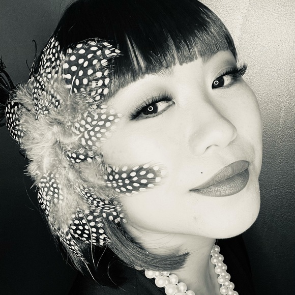 Peacock Feathered Headpiece 🦚 - Picture 3 of 15